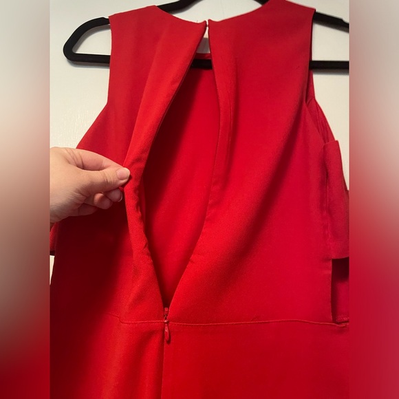 H&M BNWT Red Cut Out Dress Size 6 - Picture 9 of 9